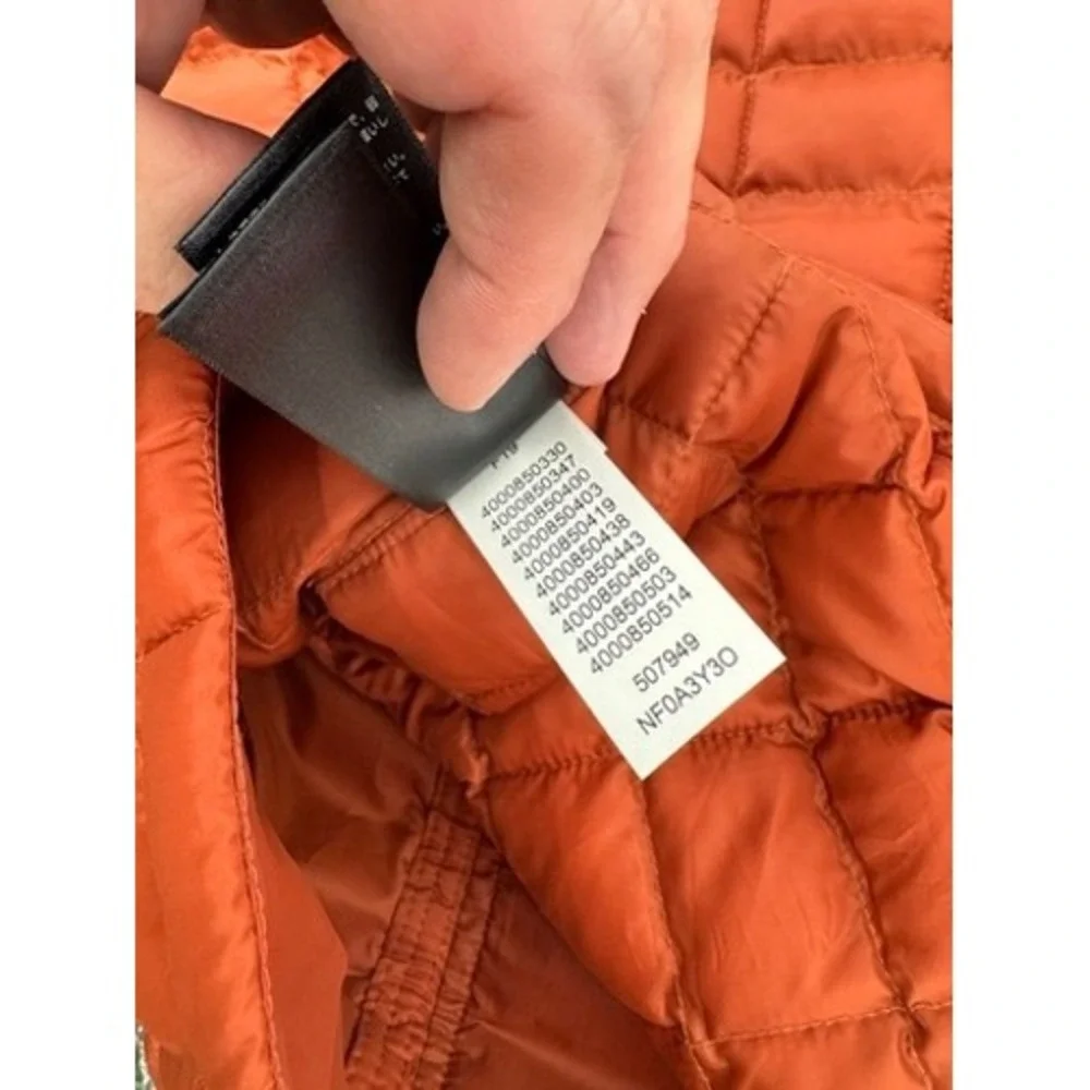The North Face‎ Nano Puffer Vest Mens Small Thermoball Eco Burnt Orange Quilted
